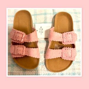 Girls Scallop Double Buckle Pink Slides ~ Size Small (11/12)